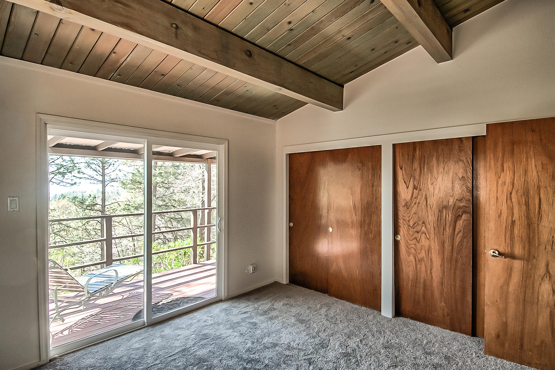 19370 Mountain Maple Road Lakehead, CA 96051 - Photo 26 of 48 Lakeview Bedroom ~ View 2
