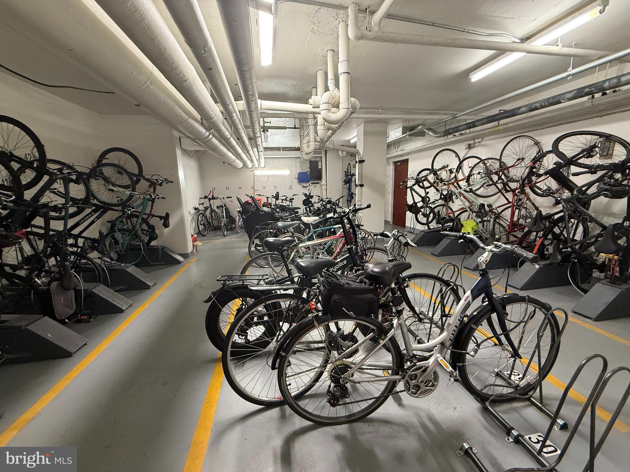 4000 Tunlaw Road Northwest, Unit 811 Washington, DC 20007 - Photo 30 of 51