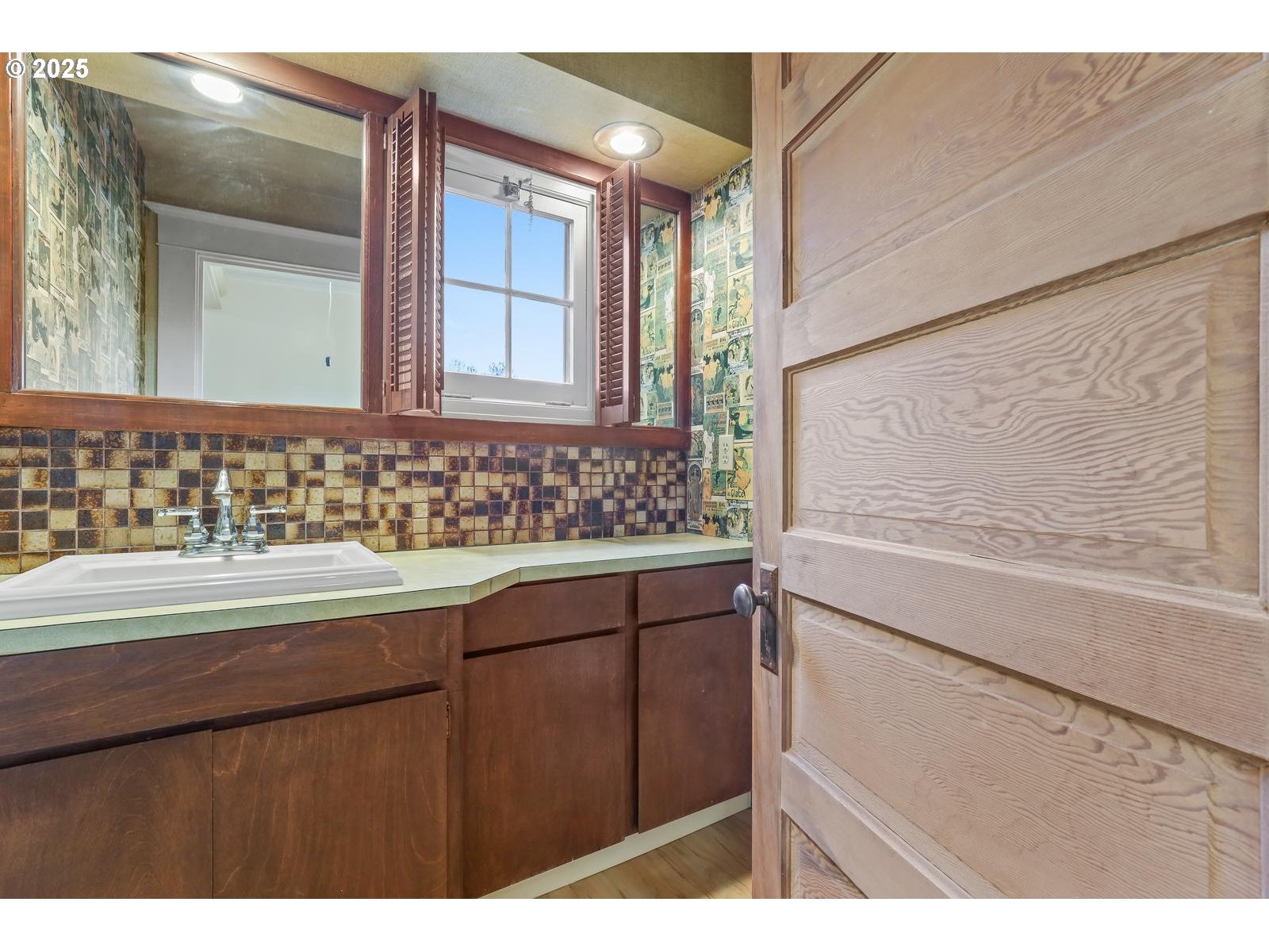 13651 Southeast Orient Drive Boring, OR 97009 - Photo 18 of 47