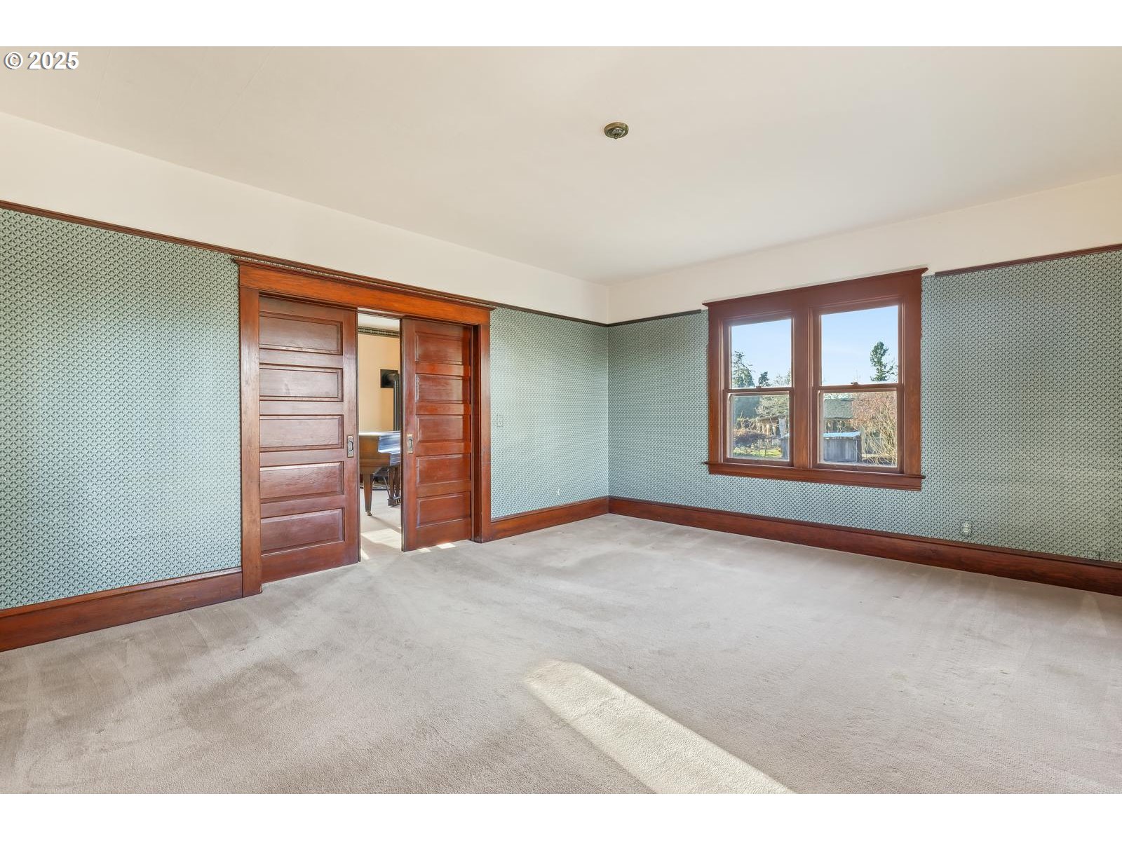 13651 Southeast Orient Drive Boring, OR 97009 - Photo 8 of 47