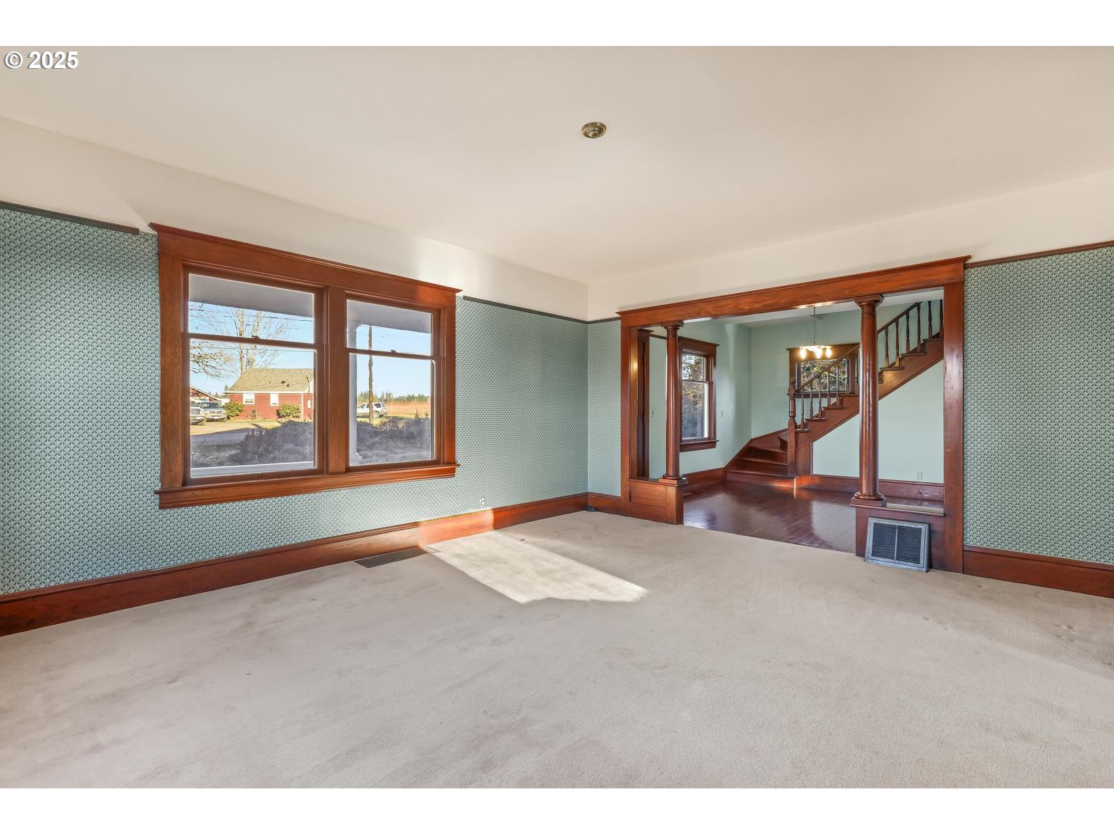 13651 Southeast Orient Drive Boring, OR 97009 - Photo 9 of 47