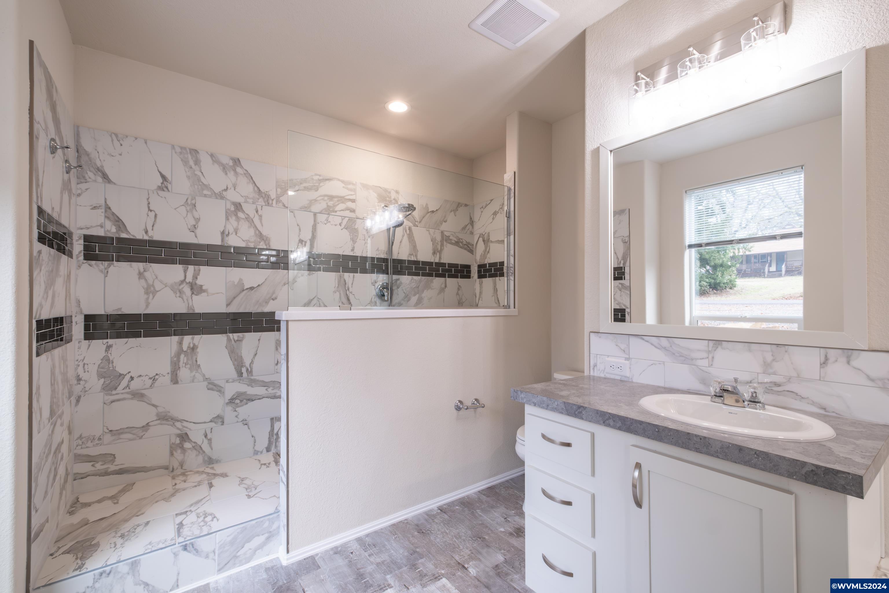 25601 Rice Road Sweet Home, OR 97386 - Photo 20 of 45 Gallery Image 20