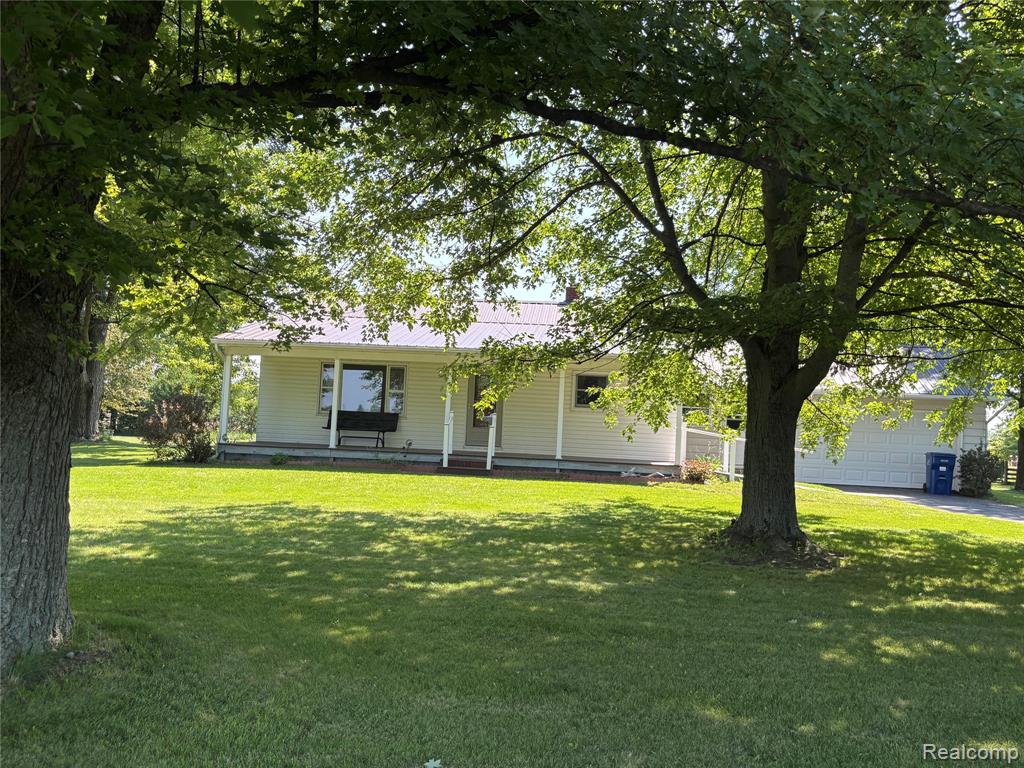 8531 South Waldron Road Pittsford, MI 49271 - Photo 2 of 40