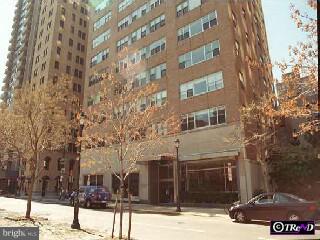 220 West Rittenhouse Square, Unit E Philadelphia, PA 19103 - Photo 1 of 1