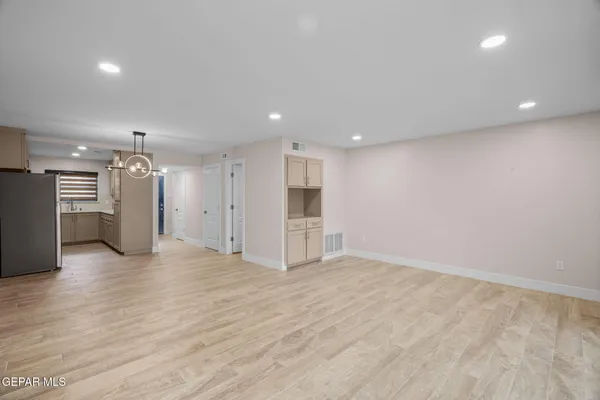 $260,000 | 4800 North Stanton Street, Unit 105, El Paso, TX 79902