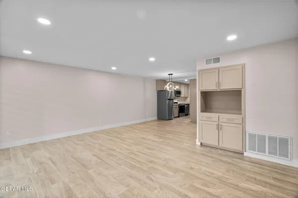 $260,000 | 4800 North Stanton Street, Unit 105, El Paso, TX 79902