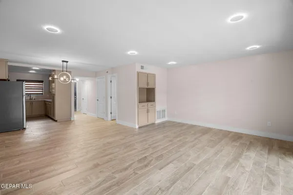$260,000 | 4800 North Stanton Street, Unit 105, El Paso, TX 79902