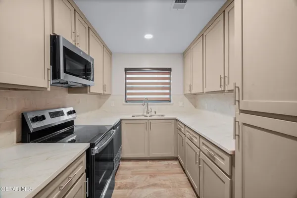 $260,000 | 4800 North Stanton Street, Unit 105, El Paso, TX 79902