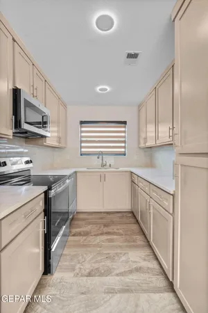 $260,000 | 4800 North Stanton Street, Unit 105, El Paso, TX 79902