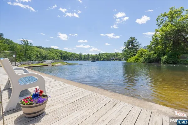 $550,000 | 39 Broadway, West Milford, NJ 07480