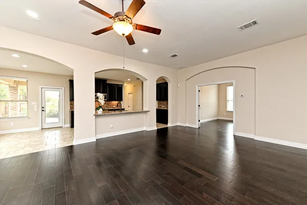 $3,500 | 18500 Rio Chama Lane, Austin, TX 78738