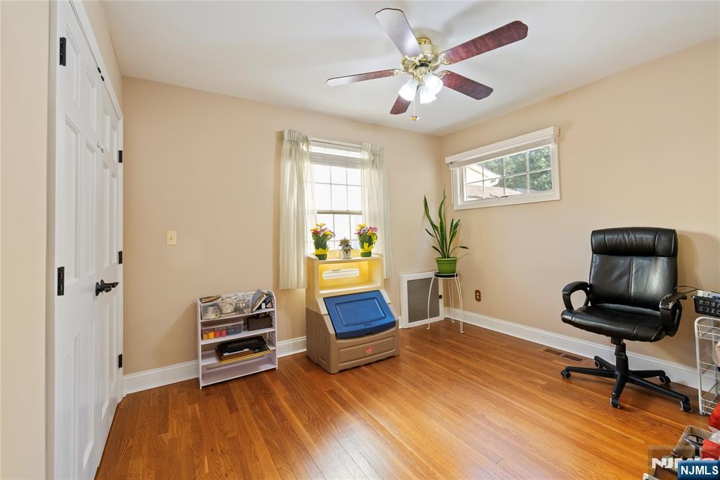 99 Lynwood Road Verona, NJ 07044 - Photo 10 of 30