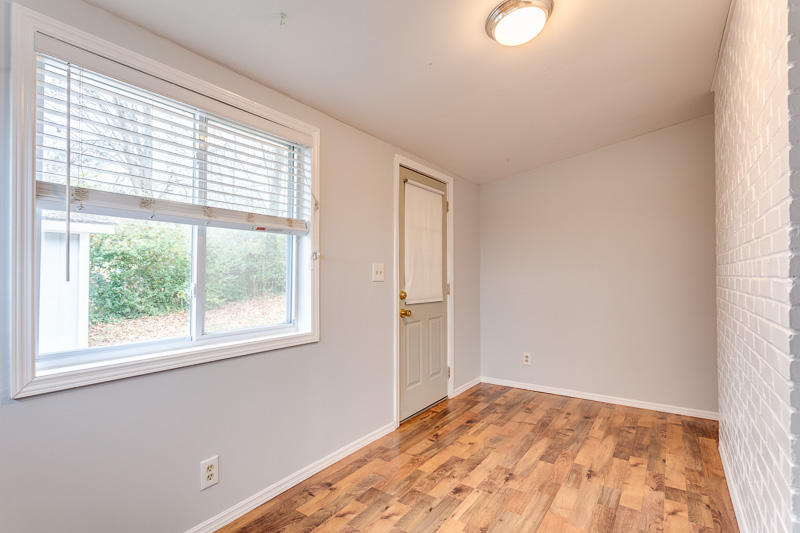 100 Townsend Road Oak Ridge, TN 37830 - Photo 21 of 28 014171208-1-100townsendrdoakridgetn-SMAL