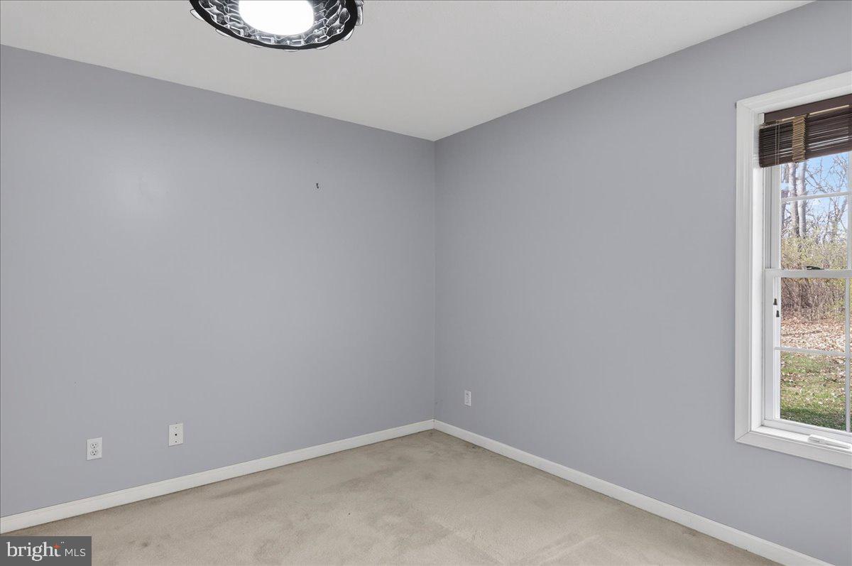 352 Doe Run Road Inwood, WV 25428 - Photo 24 of 34 Gallery Image 24