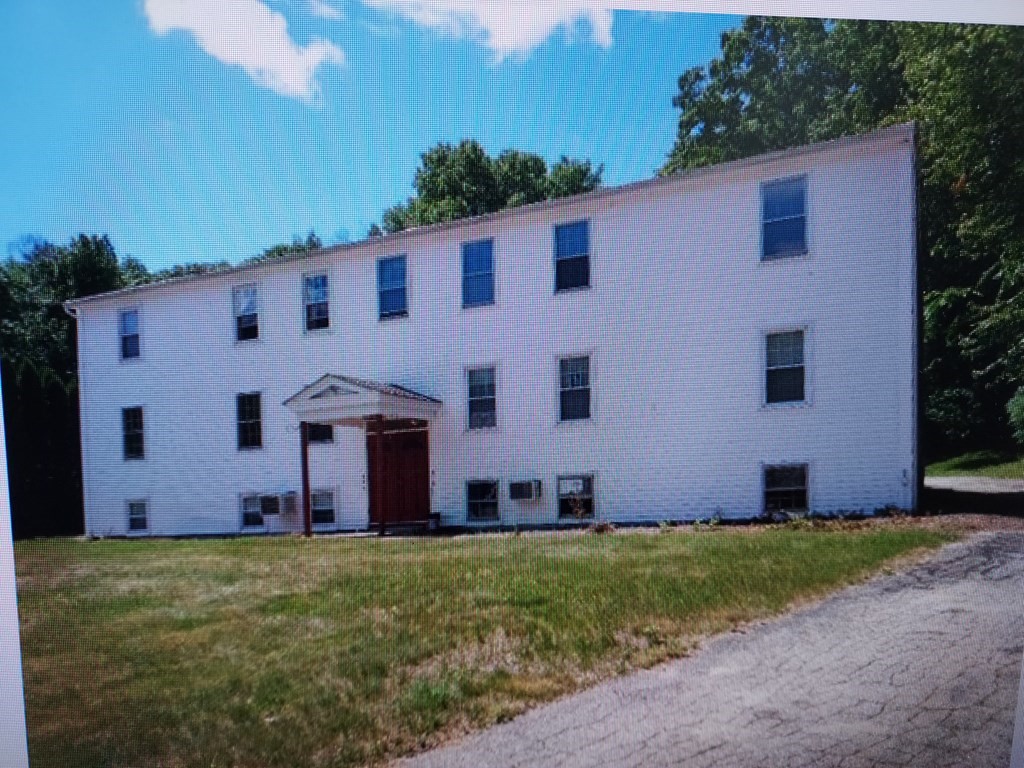 17 Southbridge Road, Unit 2 Dudley, MA 01571 - Photo 1 of 9 Gallery Image 1