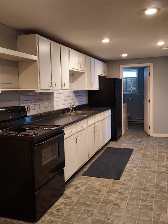 17 Southbridge Road, Unit 2 Dudley, MA 01571 - Photo 3 of 9 Gallery Image 3