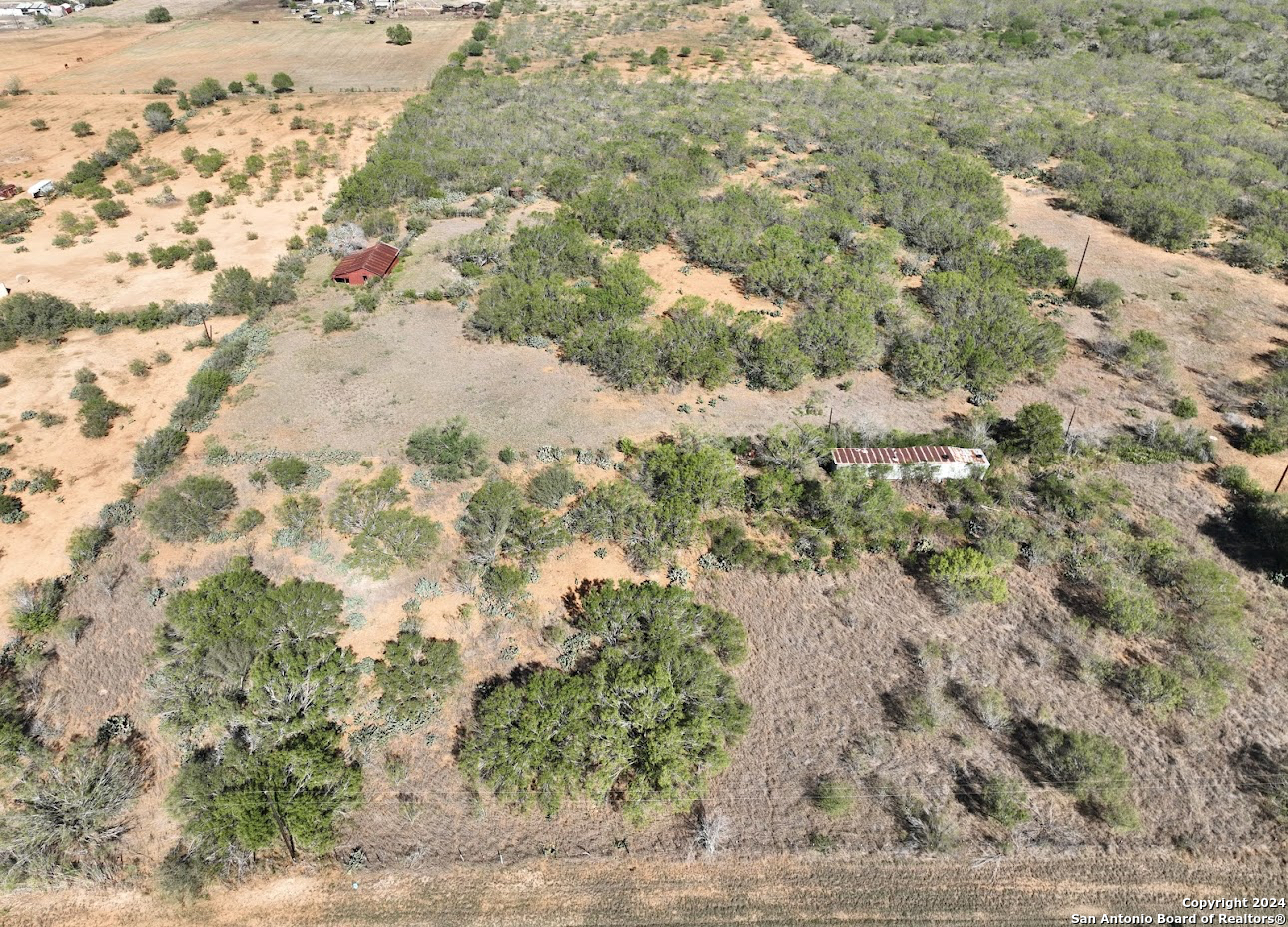 119 Hidden Lane Jourdanton, TX 78026 - Photo 14 of 22