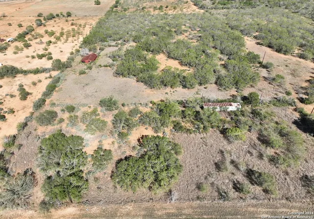 $260,000 | 119 Hidden Lane, Jourdanton, TX 78026