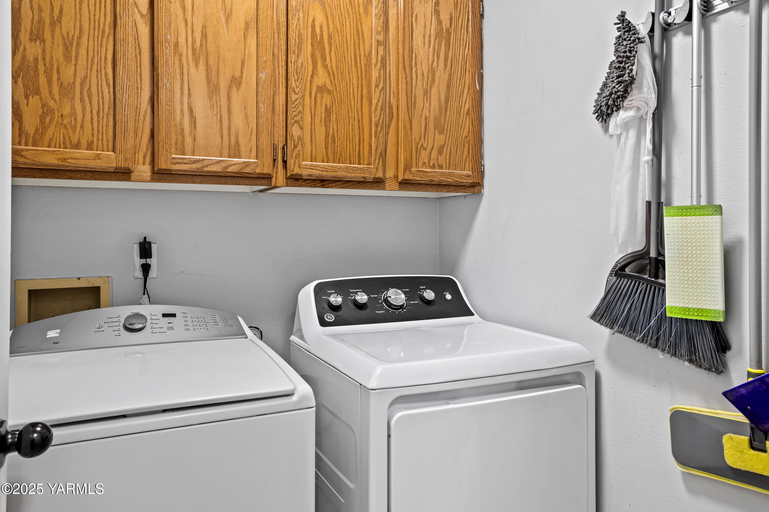 6409 Terry Avenue Yakima, WA 98908 - Photo 18 of 35 6409Terry_17