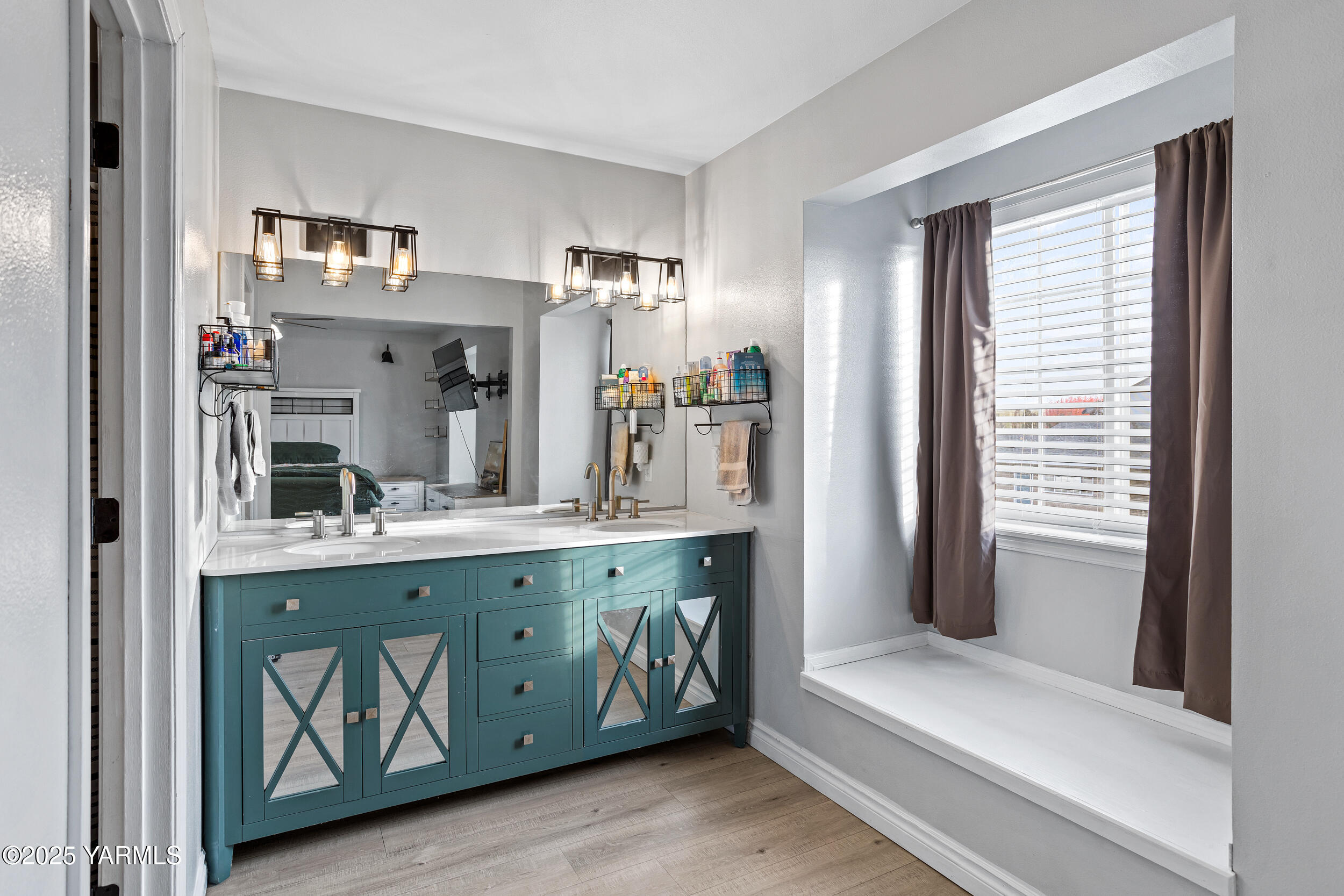 6409 Terry Avenue Yakima, WA 98908 - Photo 23 of 35 6409Terry_22