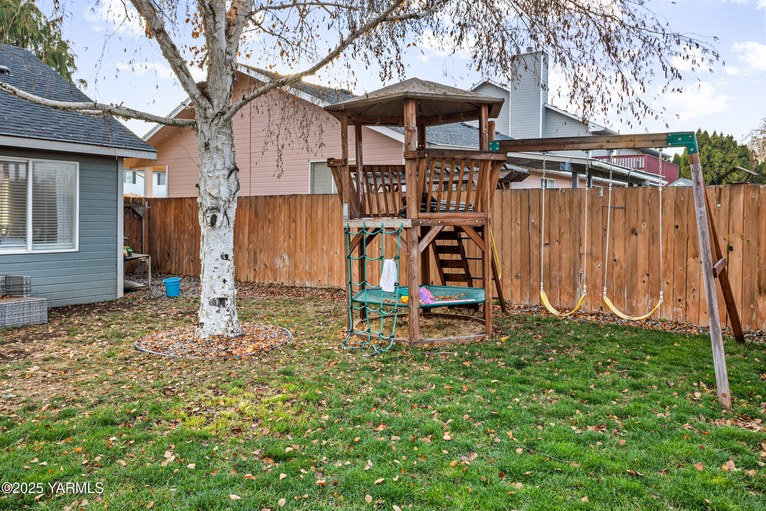 6409 Terry Avenue Yakima, WA 98908 - Photo 34 of 35 6409Terry_33