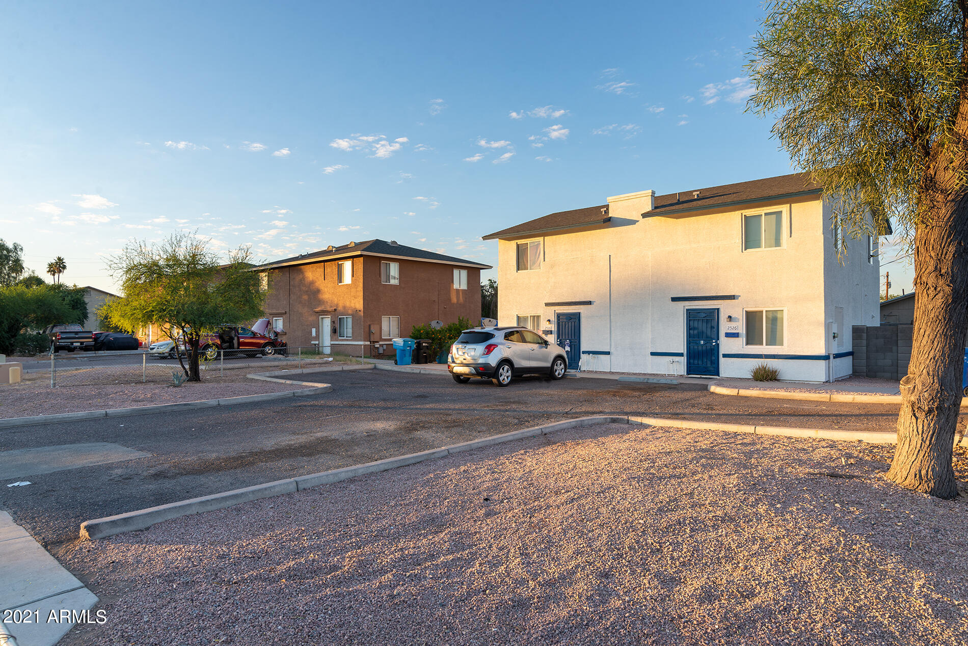 2526 West Ocotillo Road Phoenix, AZ 85017 - Photo 5 of 35 DSC_4325