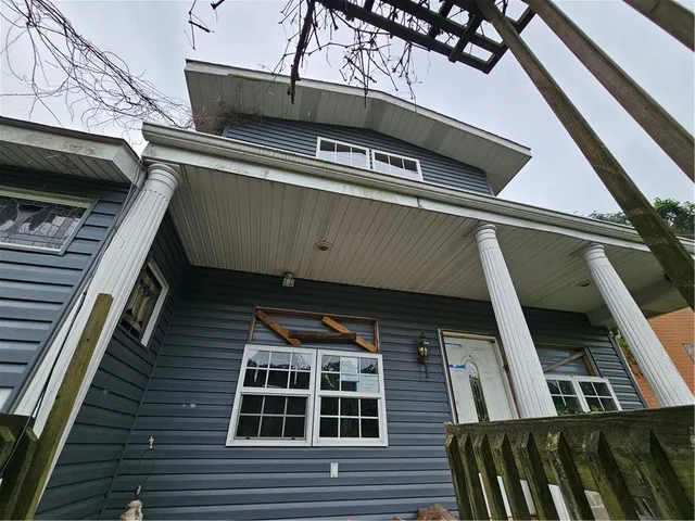 $54,900 | 826 Parkwood Road, Pittsburgh, PA 15210