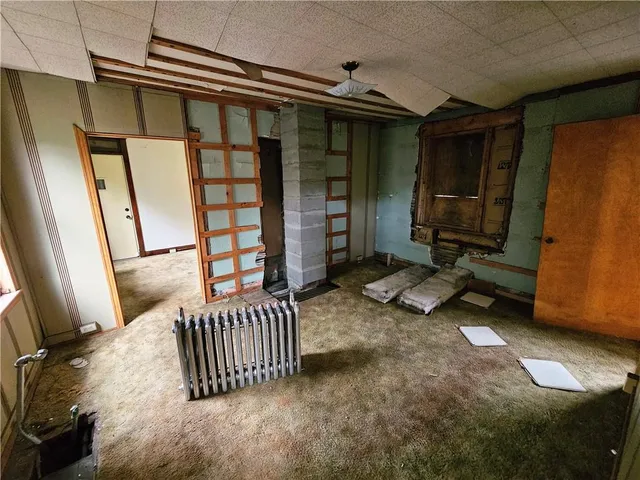 $54,900 | 826 Parkwood Road, Pittsburgh, PA 15210