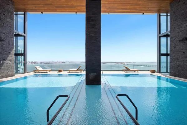 $799,000 | 1451 Brickell Avenue, Unit 2704, Miami, FL 33131