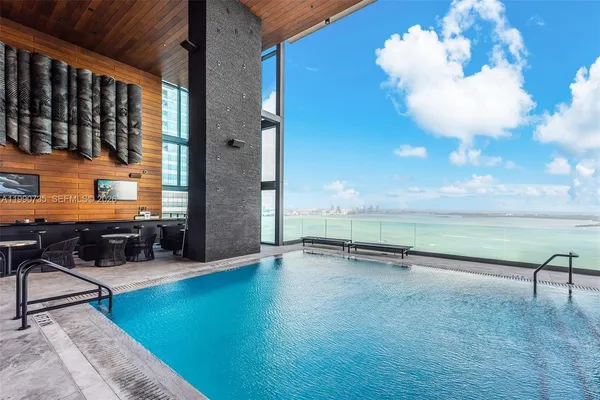 $799,000 | 1451 Brickell Avenue, Unit 2704, Miami, FL 33131