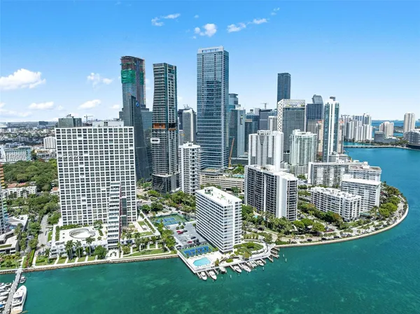 $799,000 | 1451 Brickell Avenue, Unit 2704, Miami, FL 33131
