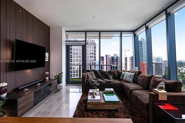 $799,000 | 1451 Brickell Avenue, Unit 2704, Miami, FL 33131