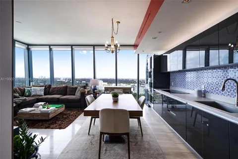 $799,000 | 1451 Brickell Avenue, Unit 2704, Miami, FL 33131