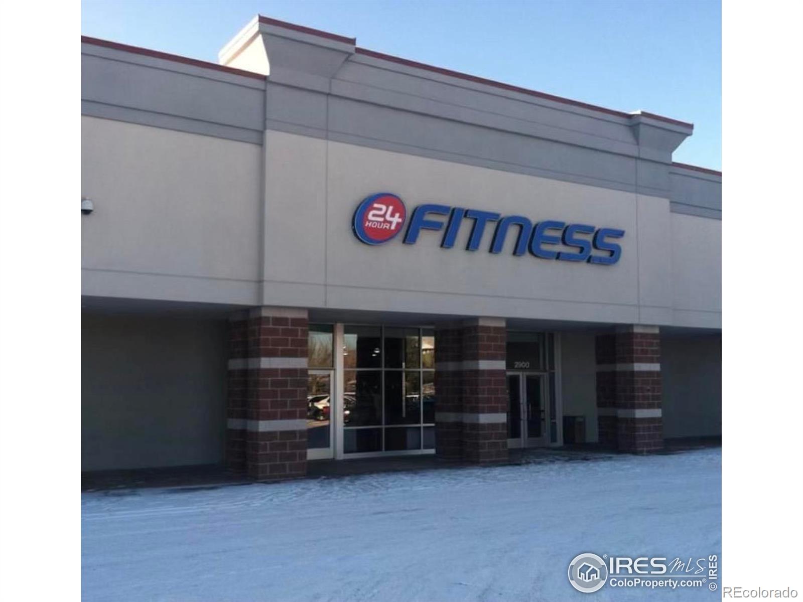 3035 Oneal Parkway, Unit T11 Boulder, CO 80301 - Photo 27 of 28 a view of a room with retail shop and a table