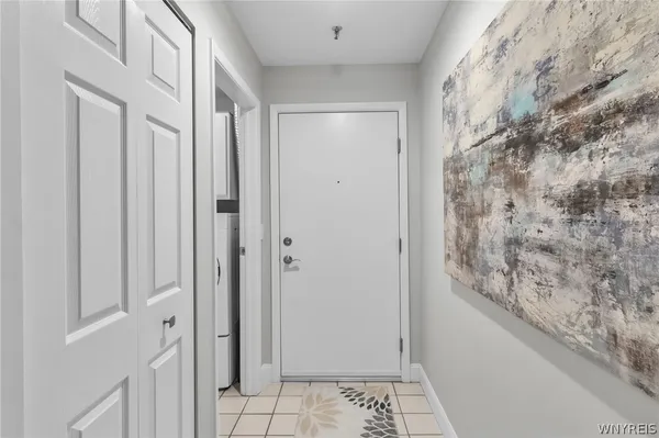 $249,900 | 1095 Youngs Road, Unit C, Amherst, NY 14221