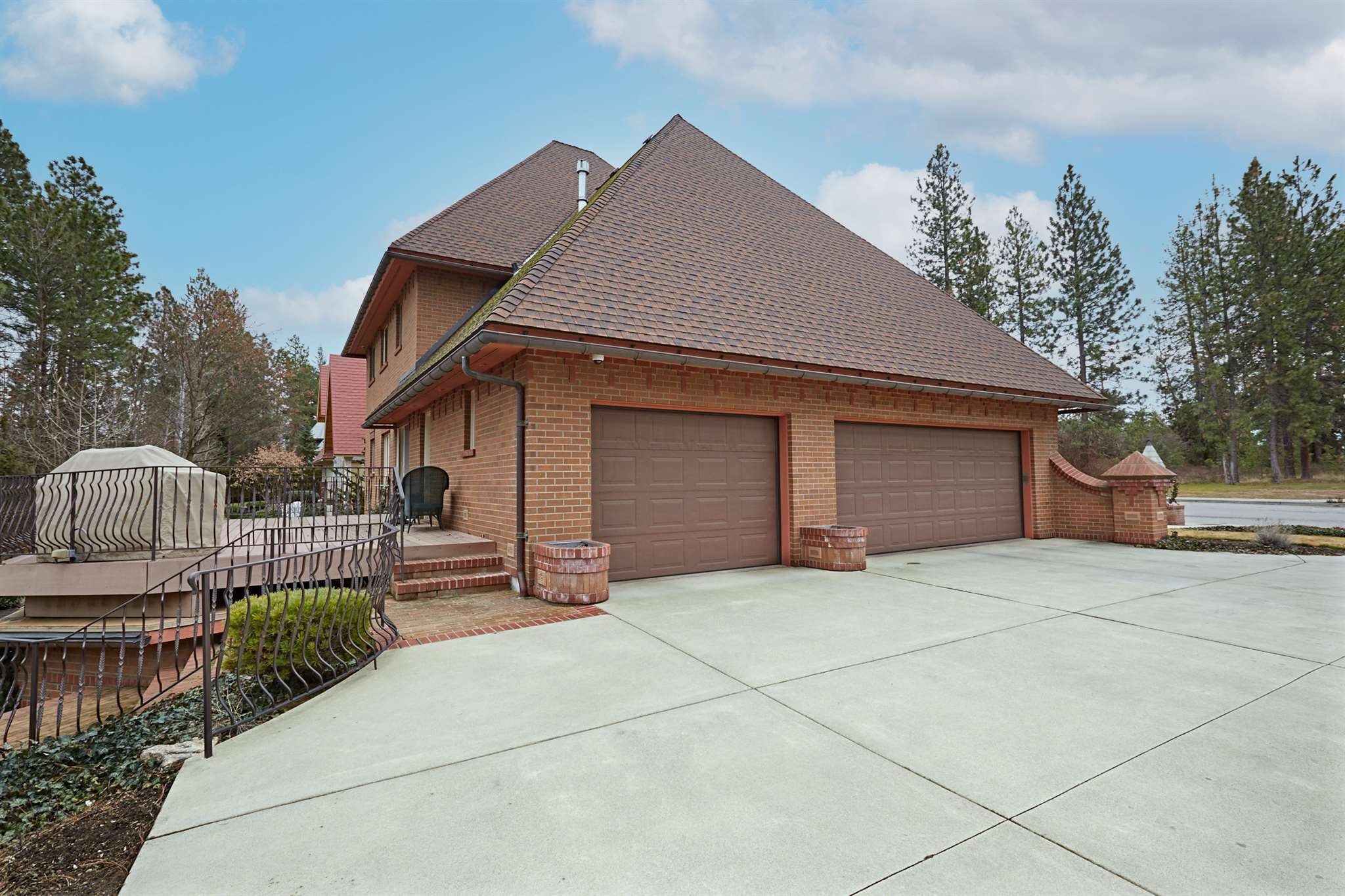 1909 East Pinecrest Road Spokane, WA 99203 - Photo 33 of 41