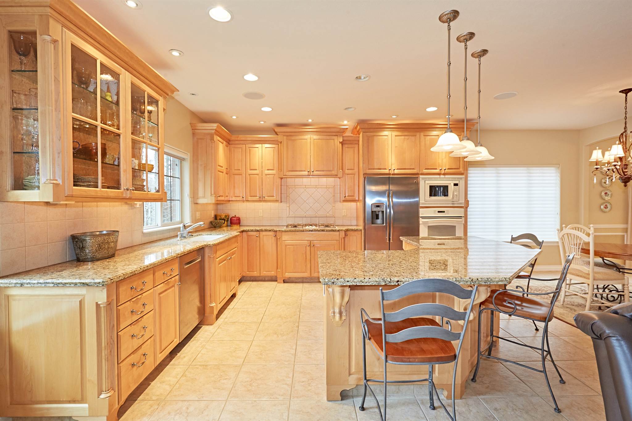 1909 East Pinecrest Road Spokane, WA 99203 - Photo 5 of 41