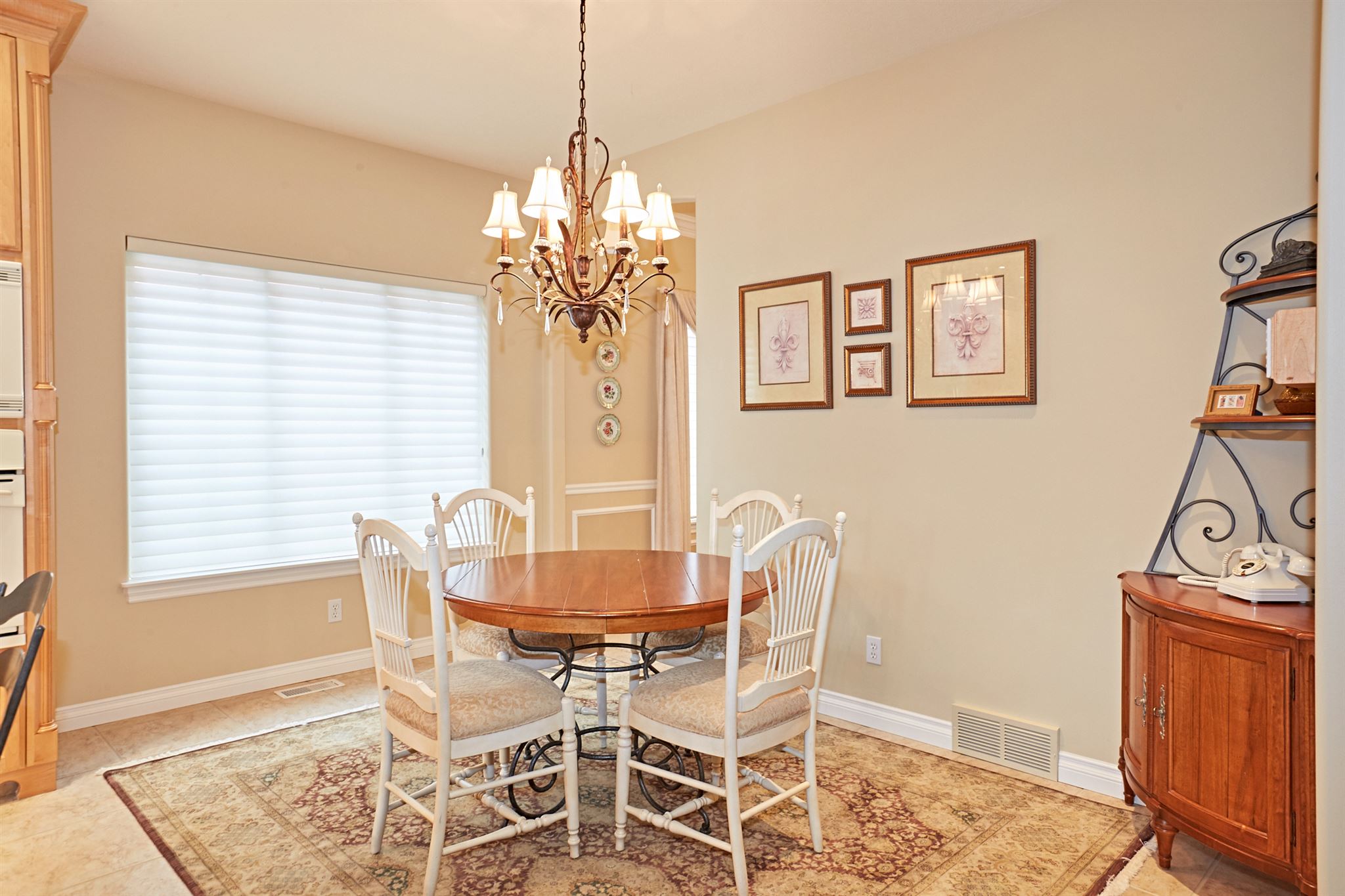 1909 East Pinecrest Road Spokane, WA 99203 - Photo 9 of 41