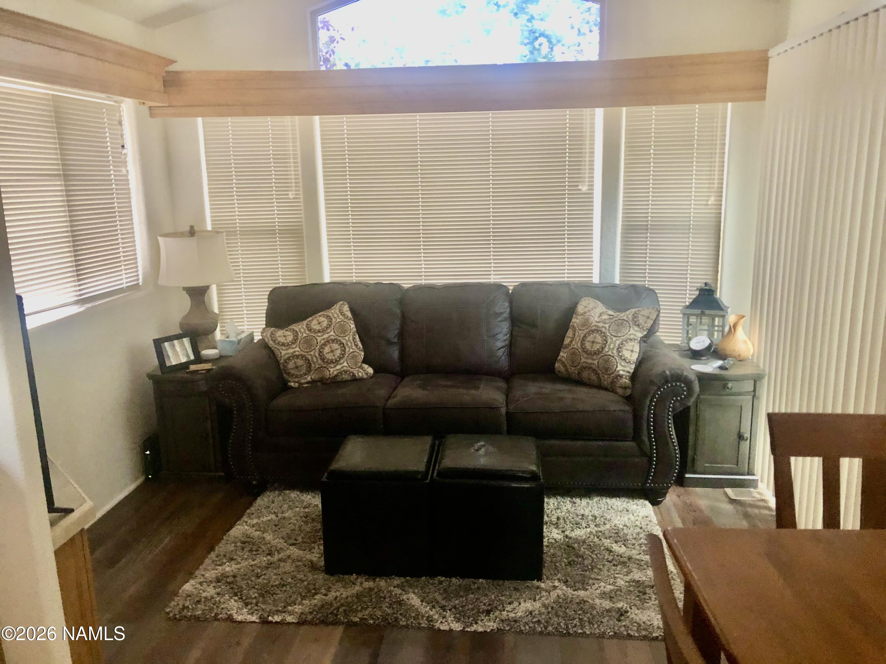 17550 South Munds Ranch Road, Unit 320 Munds Park, AZ 86017 - Photo 4 of 8 Cozy living room