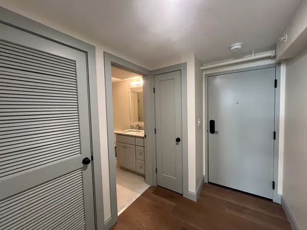 $2,195 | 160 Seabury Street, Unit 22, Fall River, MA 02720