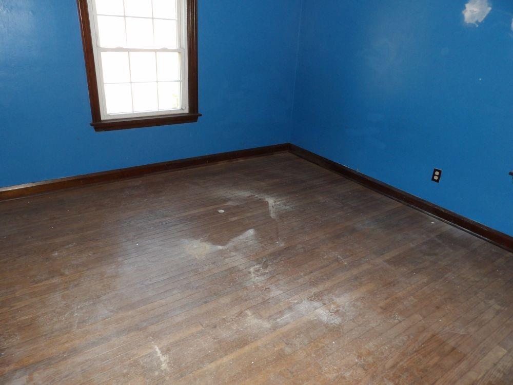 3531 Hubbard-Middlesex Road West Middlesex, PA 16159 - Photo 8 of 12 an empty room with a window
