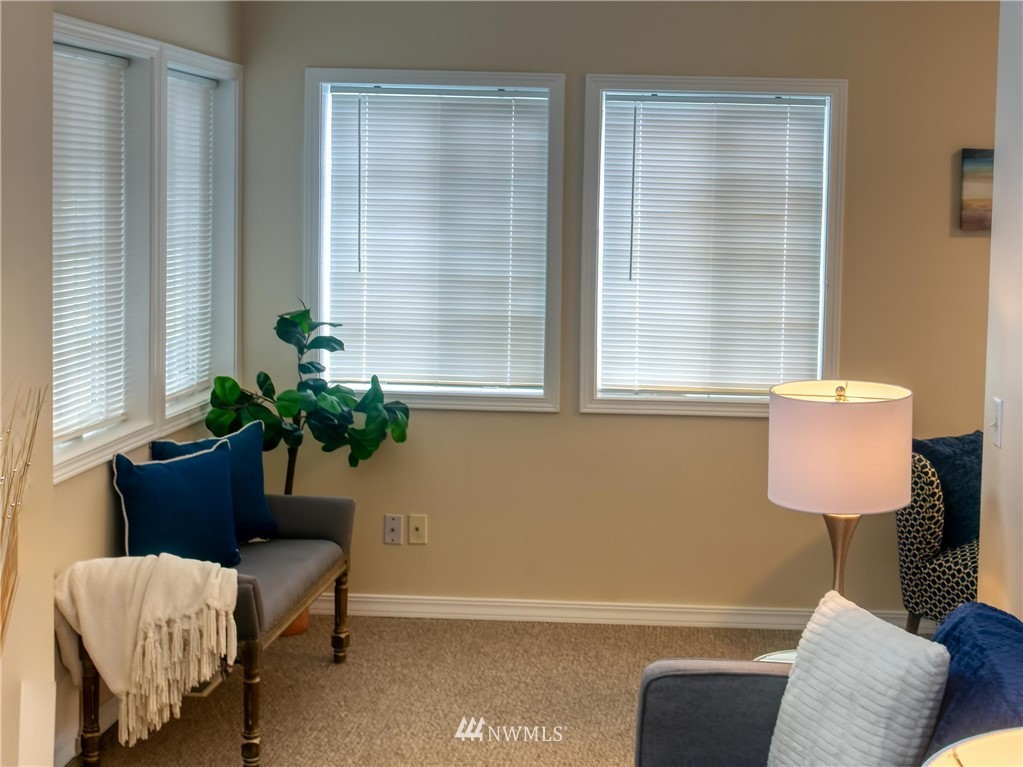 2731 Diamond Loop Milton, WA 98354 - Photo 9 of 28 a living room with furniture and a window
