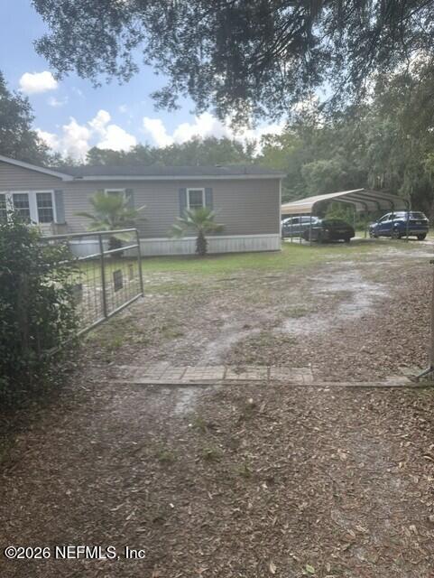 155 Homestead Road Palatka, FL 32177 - Photo 6 of 54 front gate