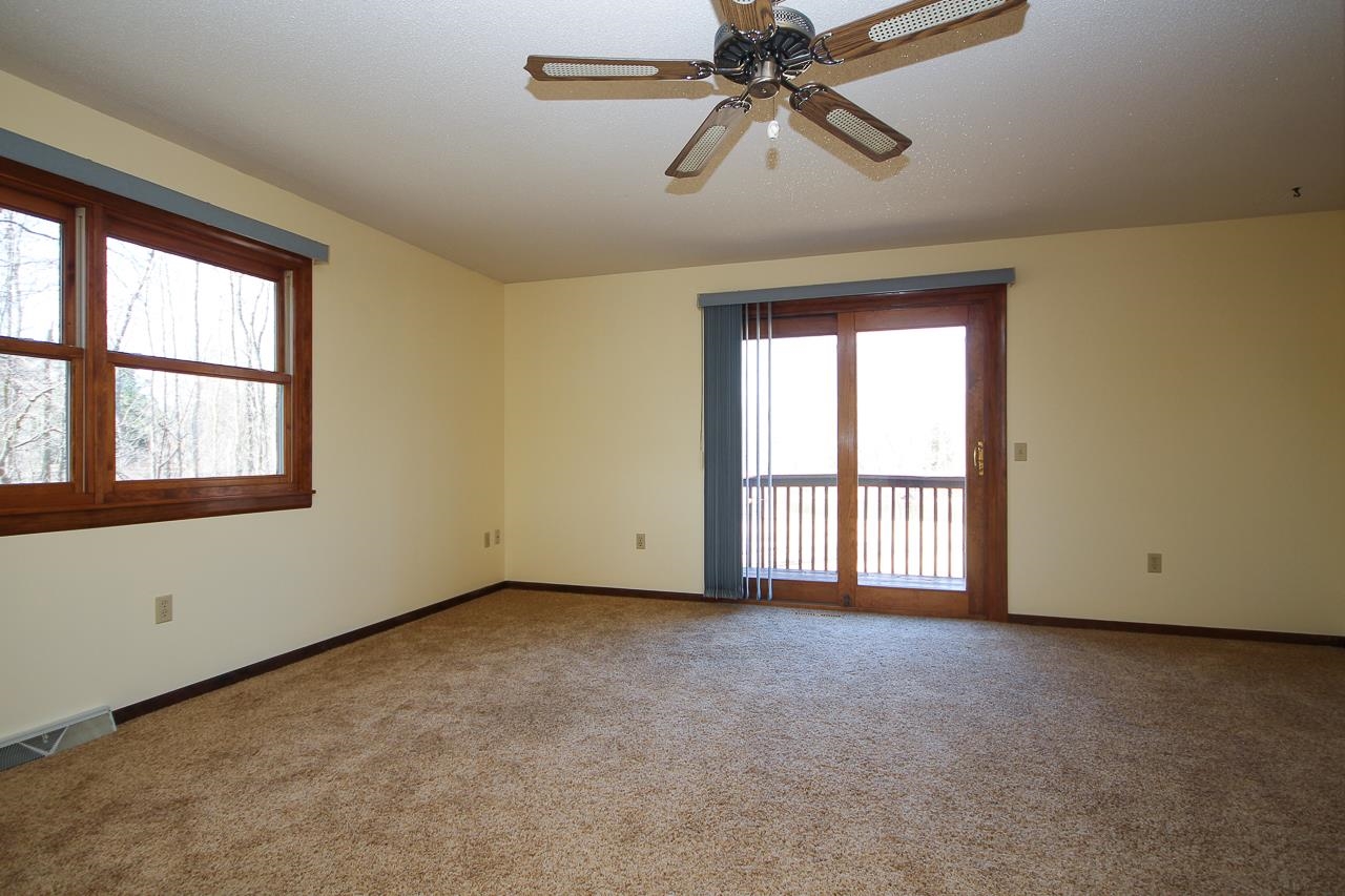 5689 Riverside Beach Drive Weidman, MI 48893 - Photo 7 of 48 1898469-6.JPG