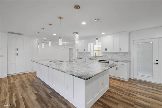 $338,000 | 158 Dow Lane, North Fort Myers, FL 33917