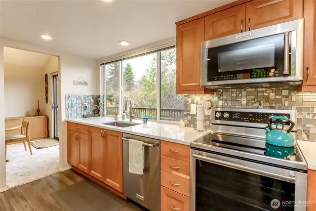 $750,000 | 29419 4th Avenue South, Federal Way, WA 98003