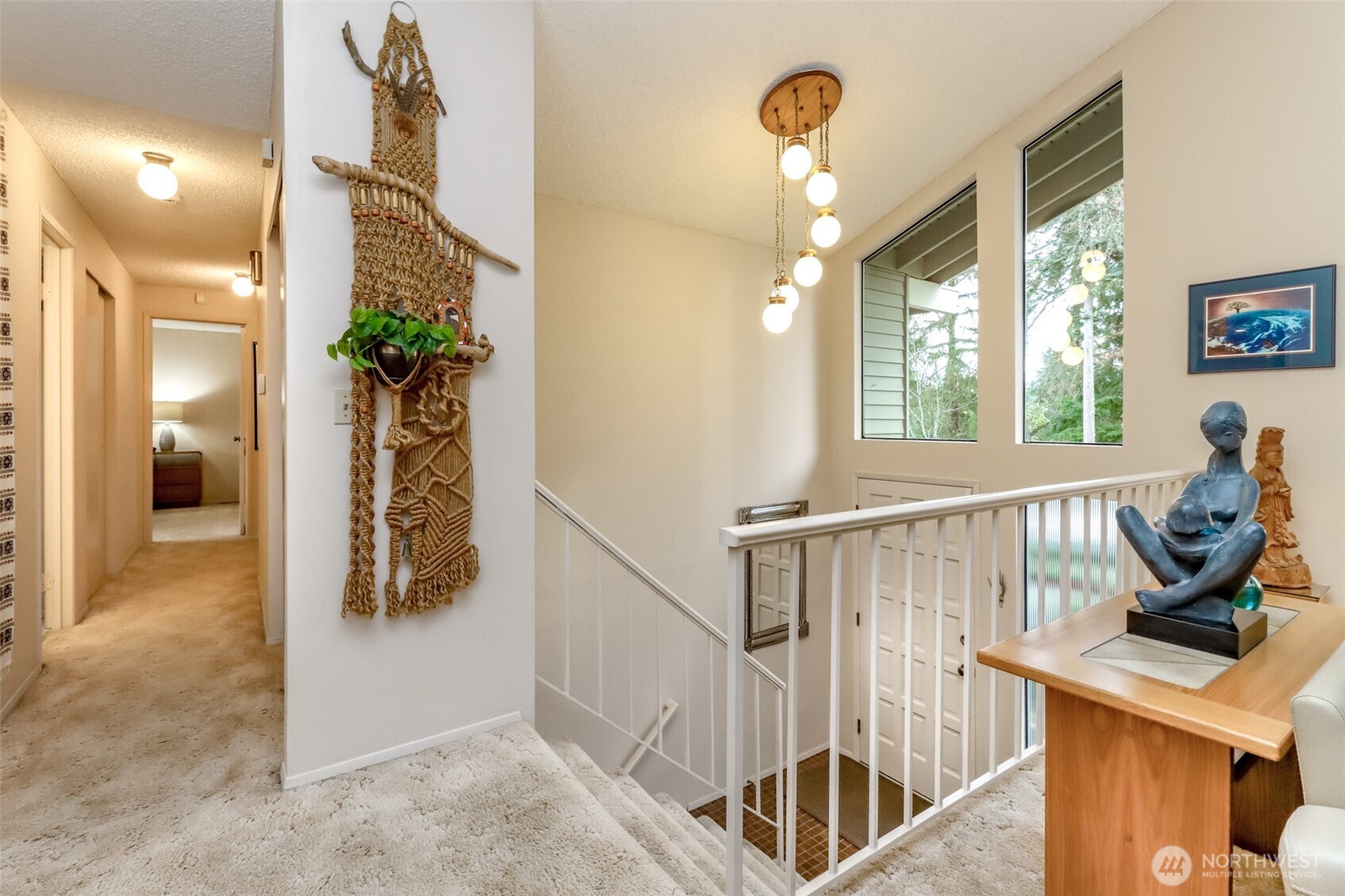 29419 4th Avenue South Federal Way, WA 98003 - Photo 27 of 38 a view of entryway and workspace