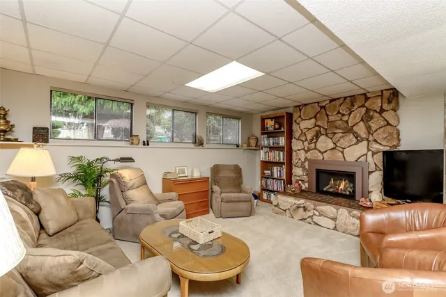 $750,000 | 29419 4th Avenue South, Federal Way, WA 98003