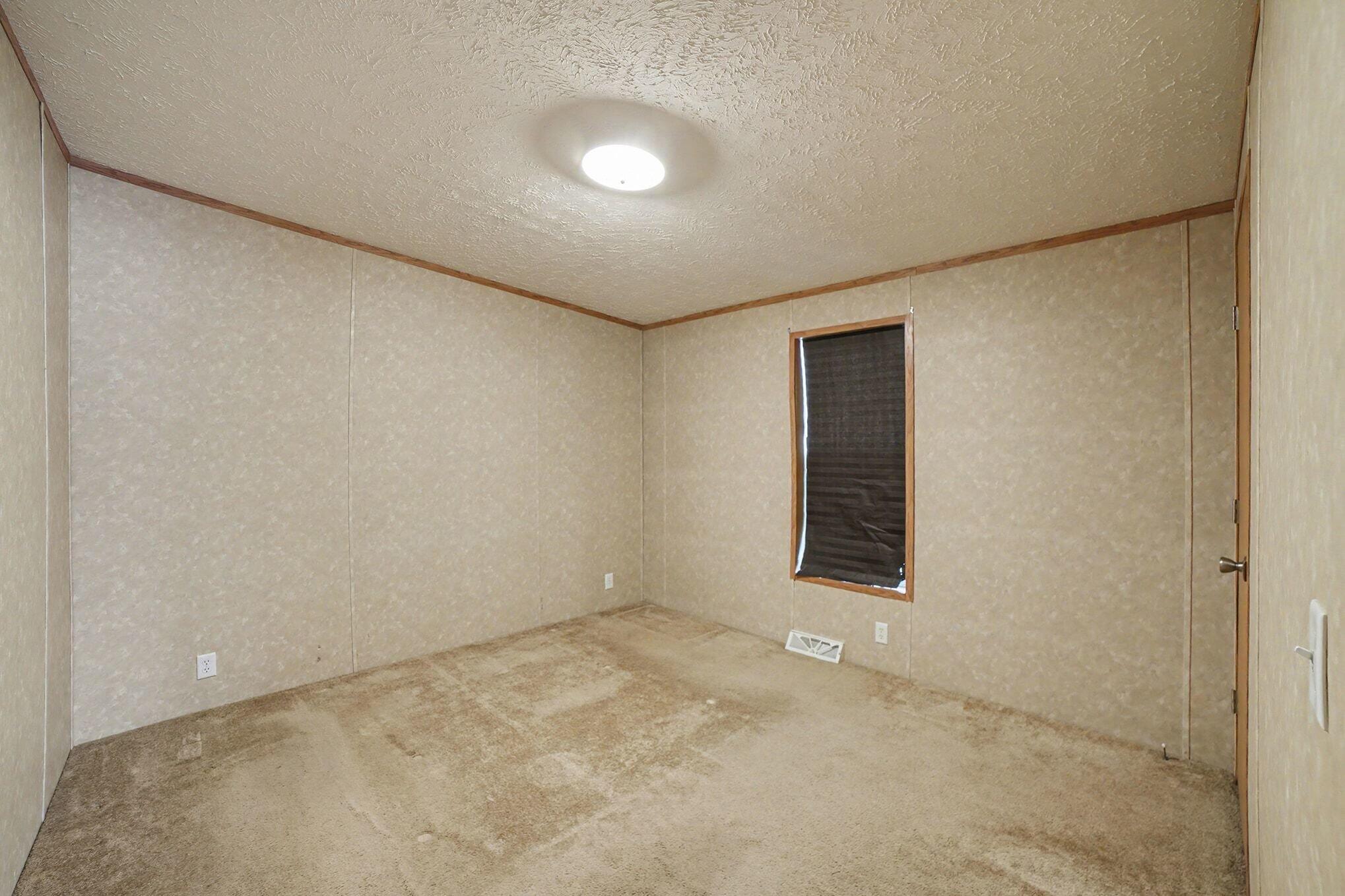 9912 South Mission Road Shepherd, MI 48883 - Photo 7 of 27 015_file_4958