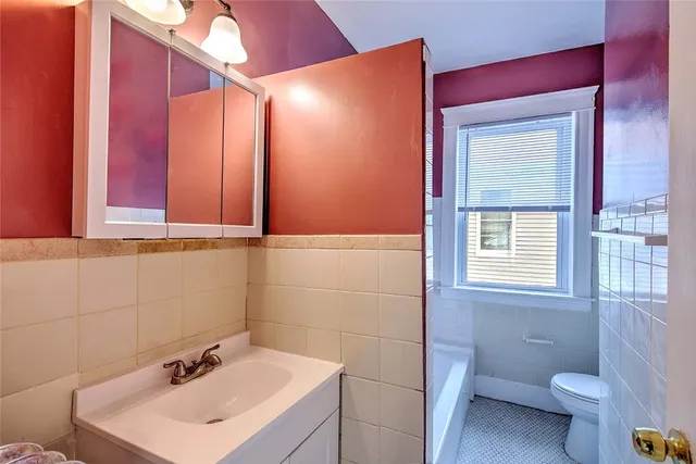 $1,500 | 80 Ontario Street, Unit 3, Providence, RI 02907